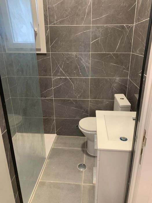 Apartamento T2 totalmente remodelado localizado em Torres Novas