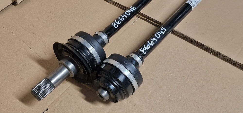 bmw g30 g31 połoś prawa 8664046 niski przebieg