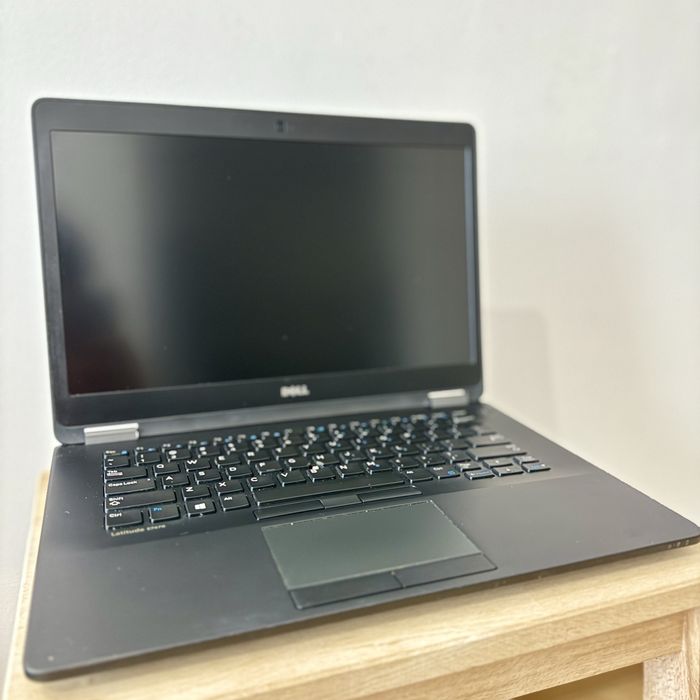Dell Latitude E7470 i7 16GB RAM SSD Windows 11 Pro biznesowy