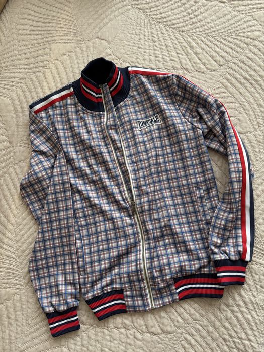 Новий чоловічий костюм Lonsdale London