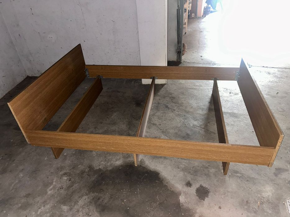 Cama + Colchão