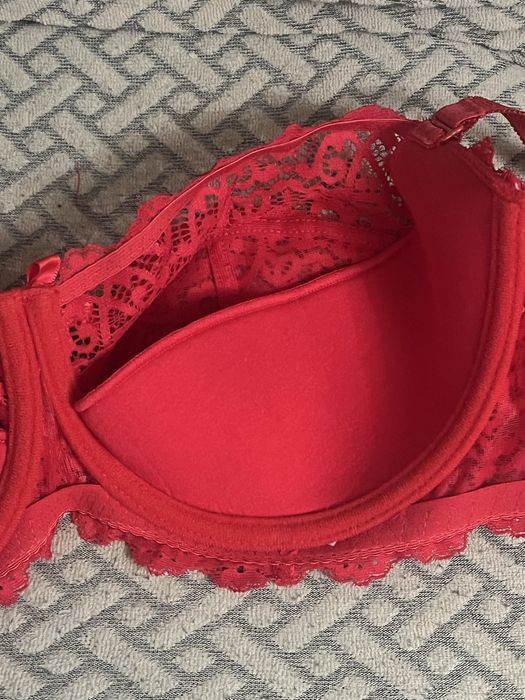 Бюстгалтер мереживний