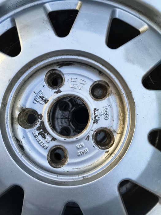 Koła na alufelgach audi A4 B5