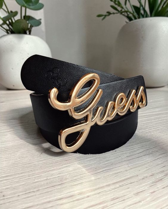 NOWY Pasek Guess czarny klamra napis logo 105 cm