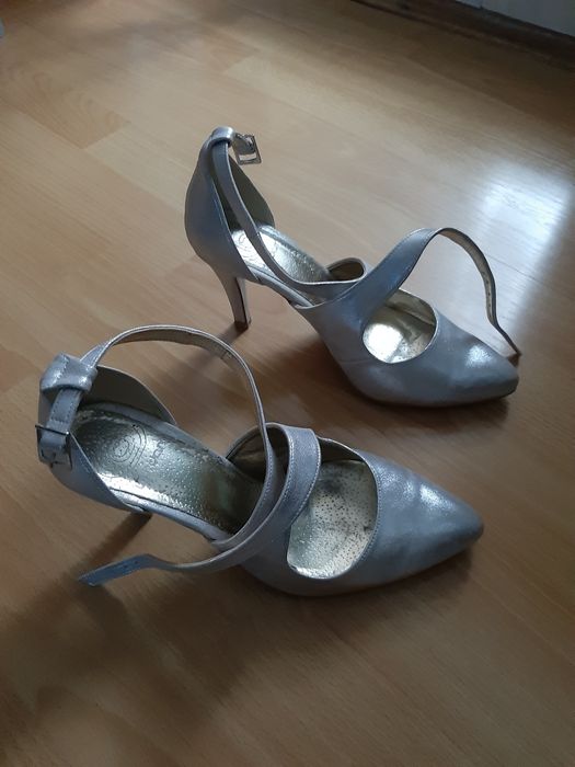 Ślubne buty skórzane