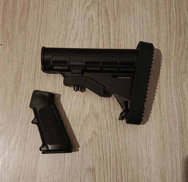 Kolba/chwyt pistoletowy ar15