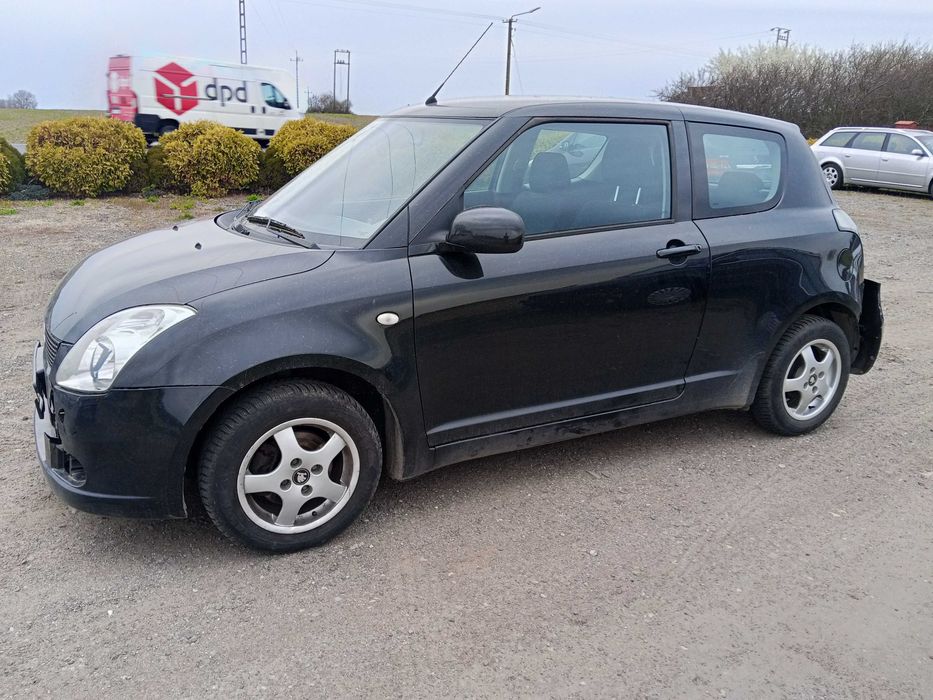 Suzuki Swift 1.3 B 2007 rok