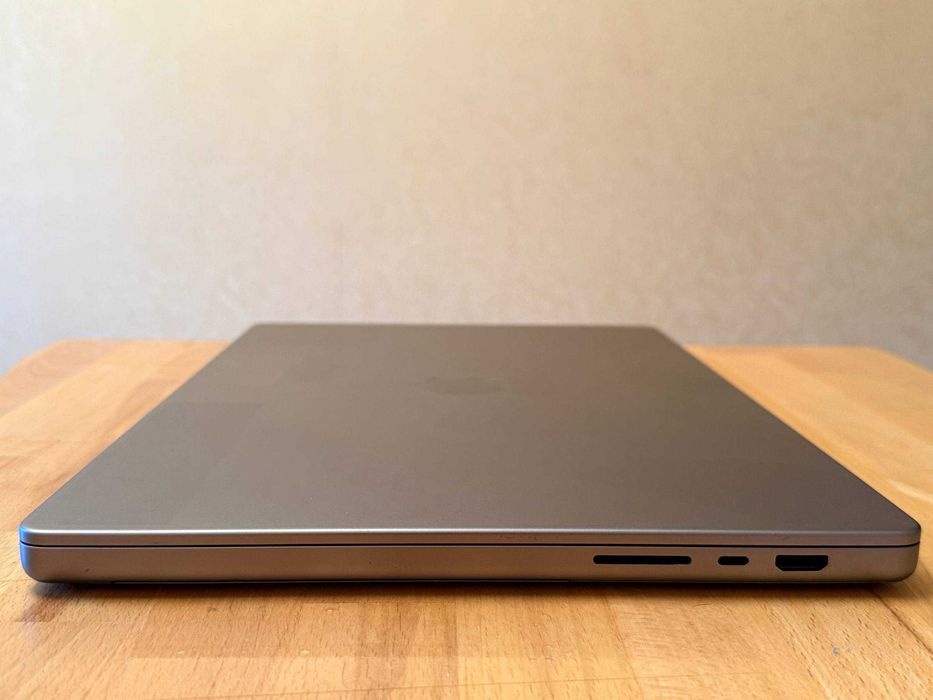 MacBook Pro 16 16/512GB M1 Pro 2021