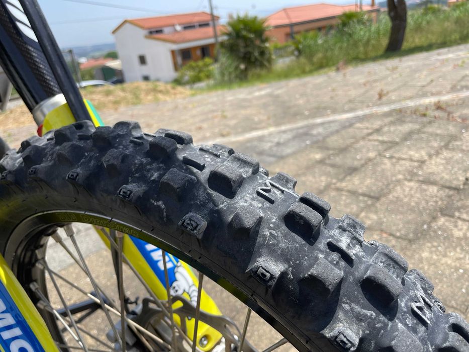 Husqvarna TE250i 2020 - Enduro