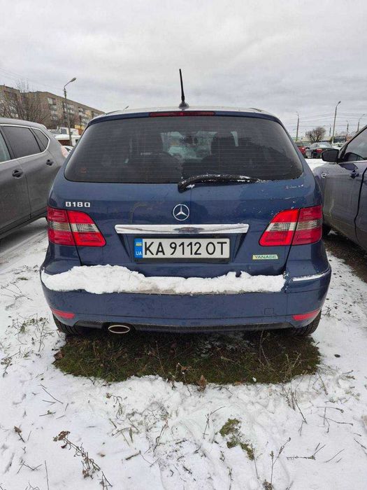 Mercedes-Benz B-Class 2010