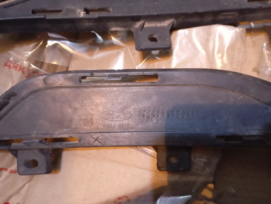 Заглушки туманки Ford Edge