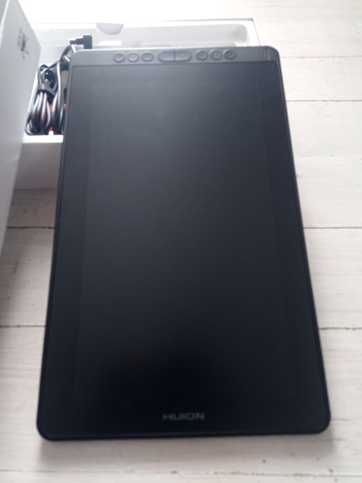 Tablet graficzny Huion Kamvas 13