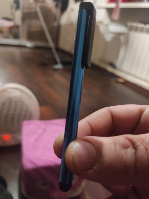 Продам Apple pencil