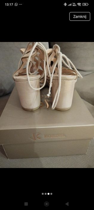 Sandały na obcasie kordel