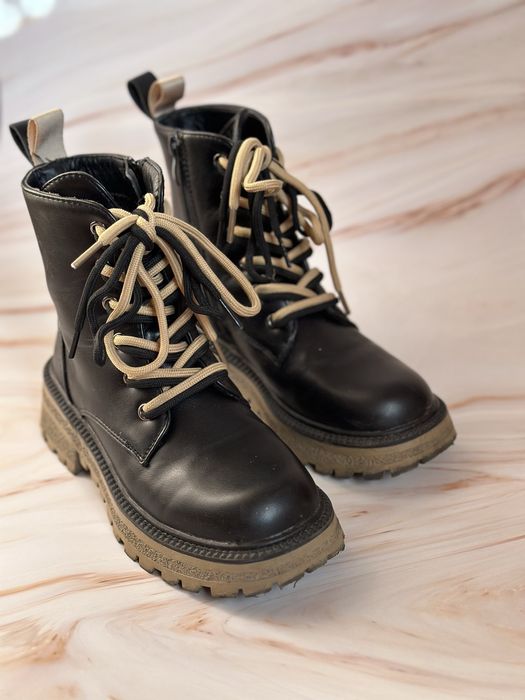 Черевички для дівчинки