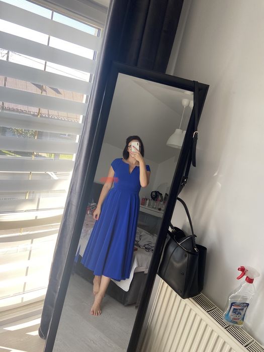 Granatowa chabrowy sukienka midi mama panny Młodej