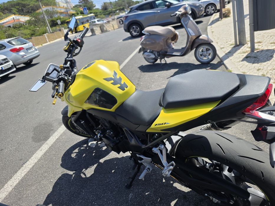 Honda hornet CB750