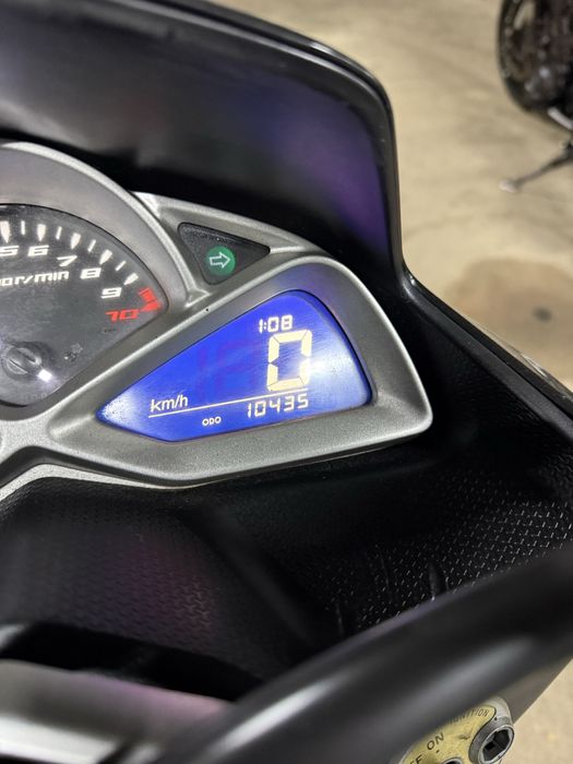 Японський максіскутер Yamaha magesty 155 кубів з Японії