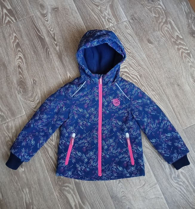 Куртка фірми C&A, зріст 104 
Р-р 104 ріст.