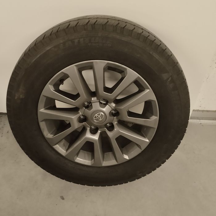 Jantes Toyota land Cruiser