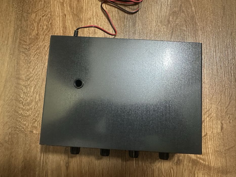 MFJ-1026 підсилювач сигналу з шумопоглинанням