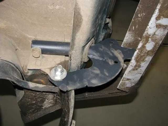 Фаркоп ВАЗ НИВА 1977 - 2016 рр. Підсилений. Прицепное на Ниву