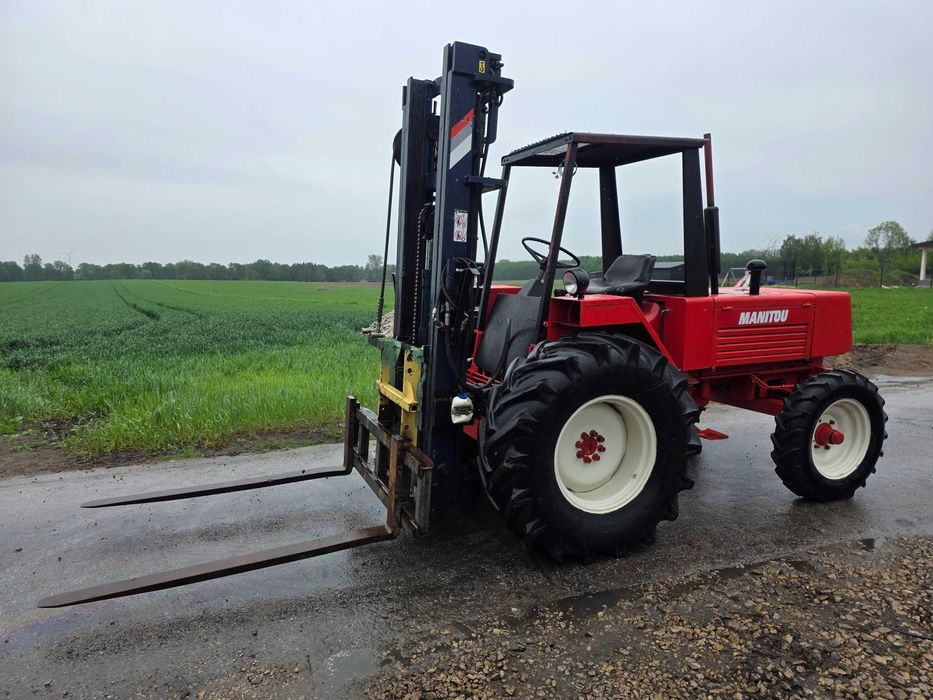 Terenowy wózek widłowy Manitou  wys. podnoszenia 580 cm