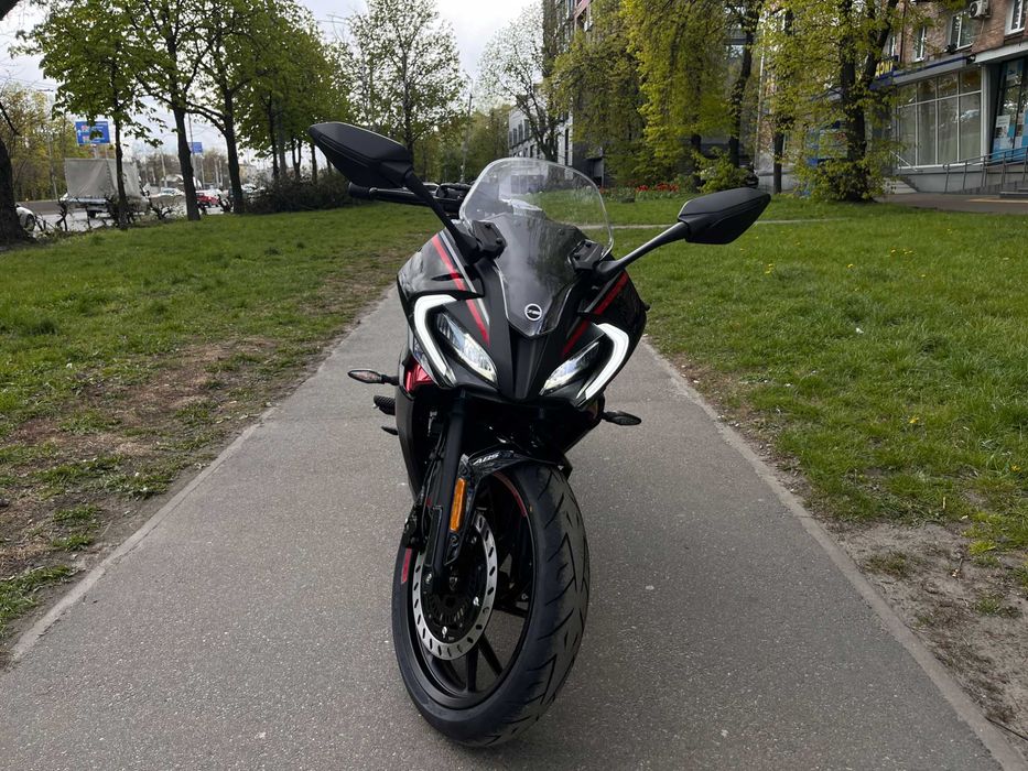 Мотоцикл CFMOTO 250SR LITE