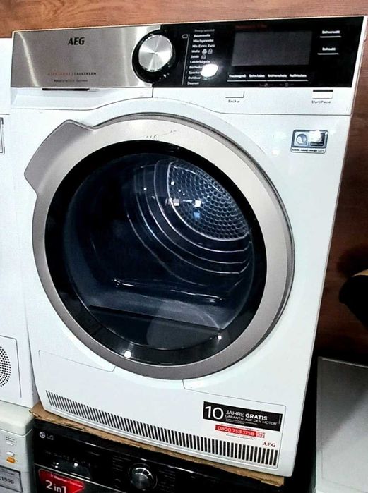 Сушильна машина AEG T8DE86685 сушіння тепловим насосом  А+++