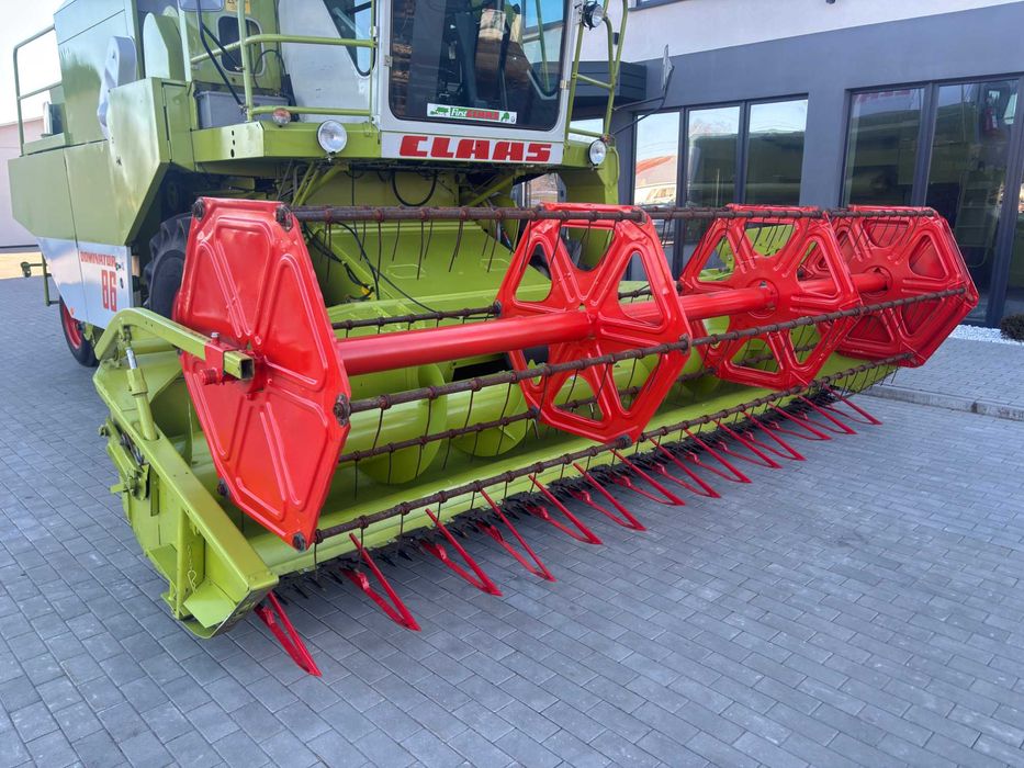 Комбайн Claas Dominator 86