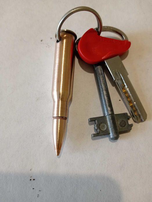 Брелок для ключей из   гильз.