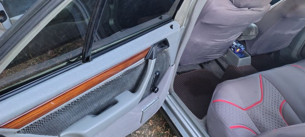 Mercedes-benz 250d 2.5 дизель атмосферний