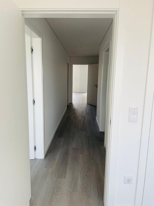 Arrendo apartamento T3 Novo-sem uso, Lourosa