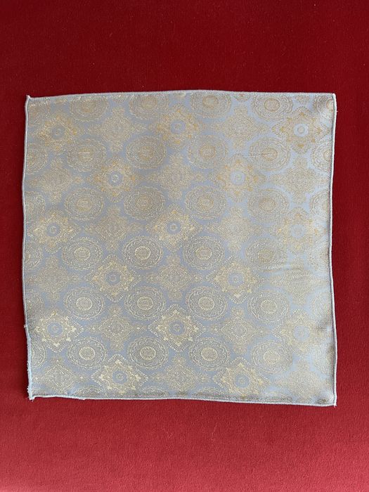 Poszetka z wiskozy