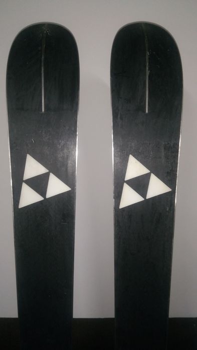 Гірські лижі для траси і позатрасового катання.