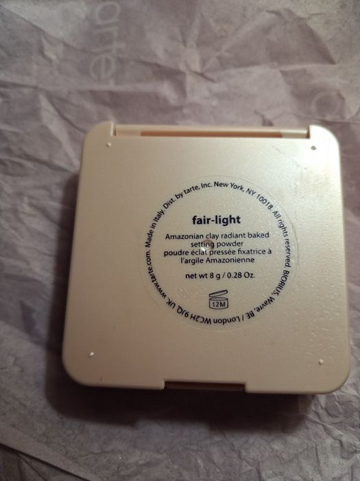 Tarte Amazonian Clay radiant puder wypiekany