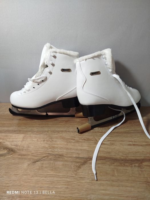 Roces Paradise Eco-fur łyżwy figurowe Damskie