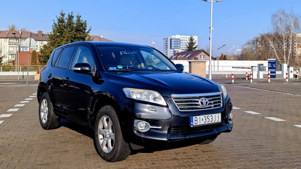 RAV4 z polskiego salonu, bardzo dobry stan