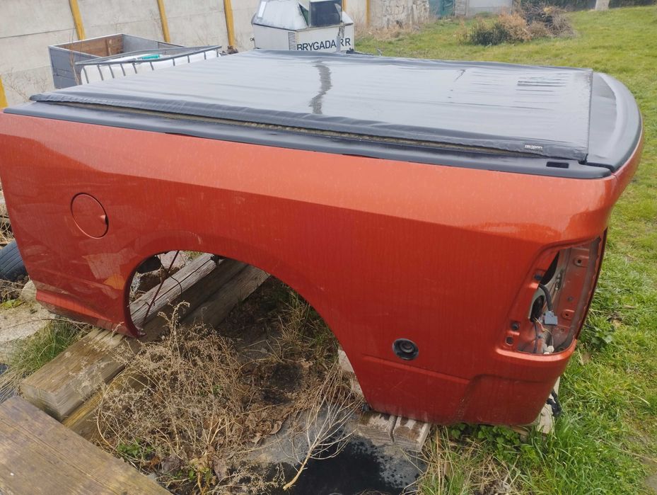 Roleta tylna paki Dodge Ram 4 IV (09-) 5.7