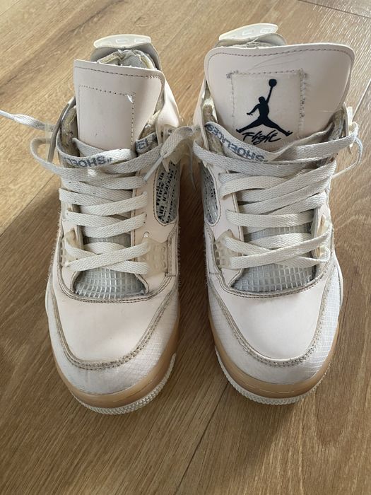 Nike Jordan 40 kremowe