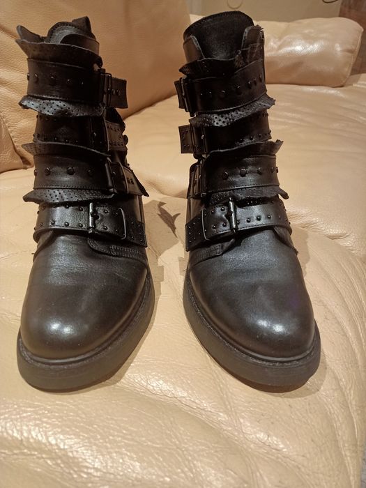 Botki INUOVO r. 39 motocyklówki