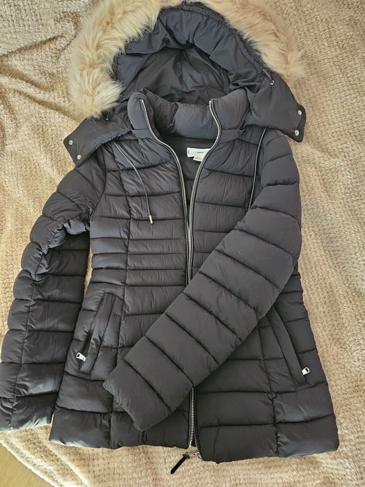 Zimowa ciepła kurtka Mango