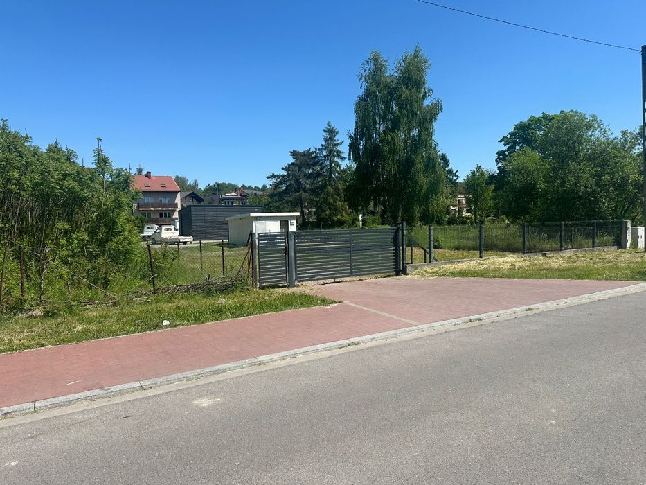 Ogrodzona działka do wynajęcia - Widok 4