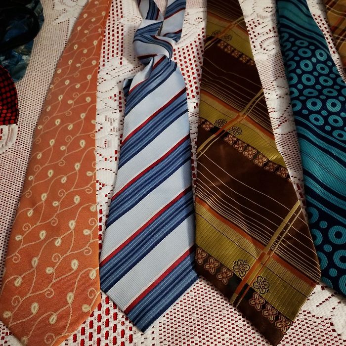 Krawaty męski z czasów PRL-u