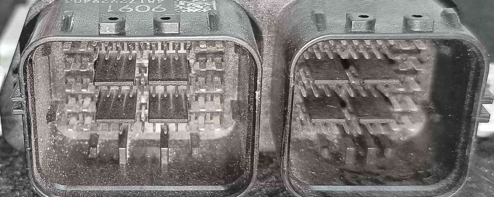Centralina Motor / ECU 39107-03381 - KIA RIO IV