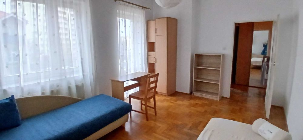 Pokój 12 minut od Galerii Krakowskiej