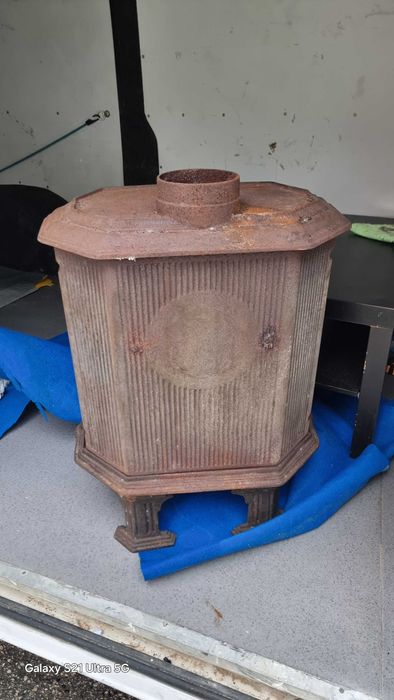 Salamandra IRBAL,com pouco uso