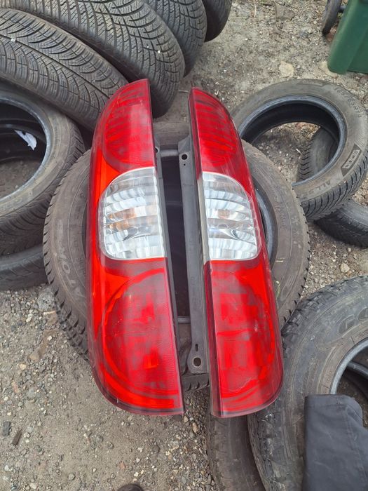 Lampa tył tylna fiat doblo 1 lift