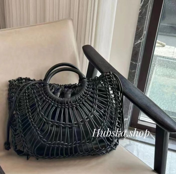 Плетена сумка valentino
