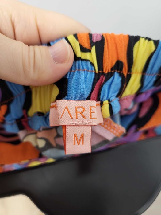 Naree zestaw spodenki Corti i bluzka Nel Andare M